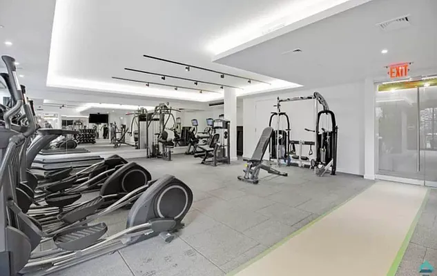 Rented by EXR | media 19