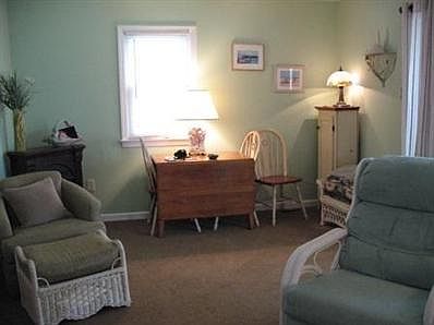 4th image of 3436 West Ave