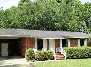 1039 Oakley St, Georgetown, SC 29440