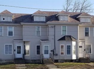 721 W 5th St, Waterloo, IA 50702