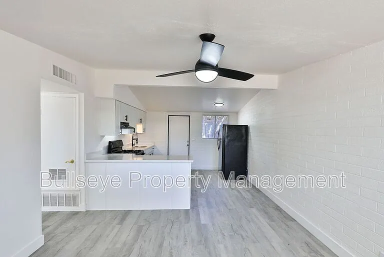 621 S California St #A — Photo 6