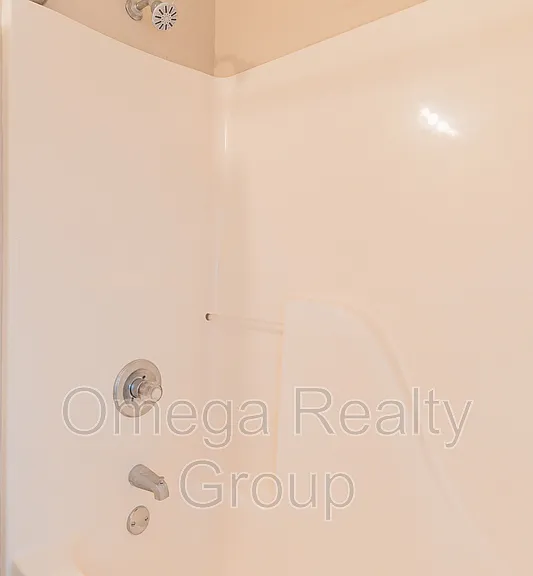 570 Treymoor Lake Cir — Photo 33