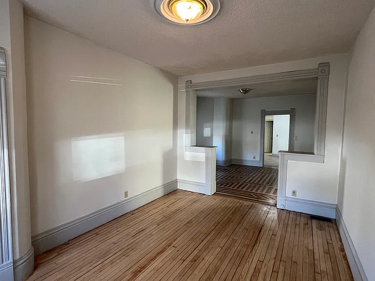 850 Sims Ave #1 — Photo 3