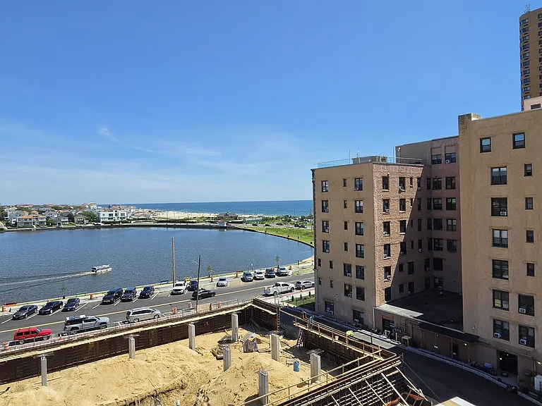 1700 Webb St #5B — Photo 1