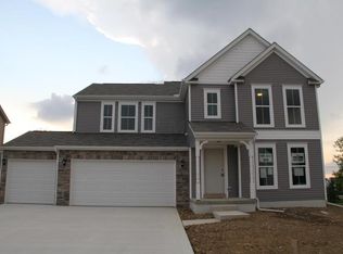 1543 Bent Maple Dr, Blacklick, OH