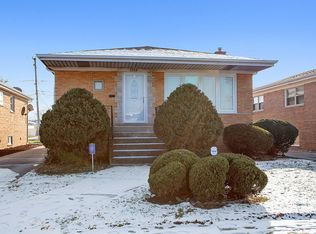 1319 Memorial Dr, Calumet City, IL