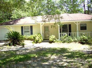 100 Lively Cir, Daphne, AL 36526
