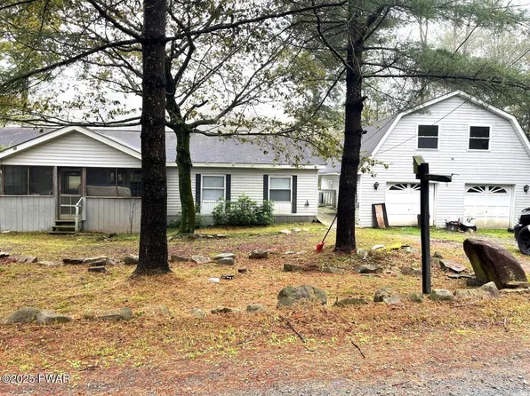 70 Campfire Ln, Gouldsboro, PA 18424