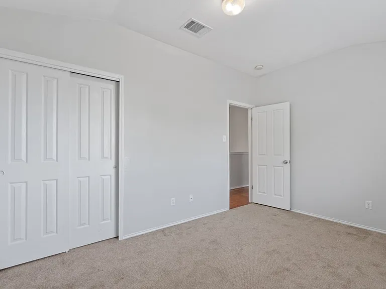 120 Brazos Ln — Photo 20
