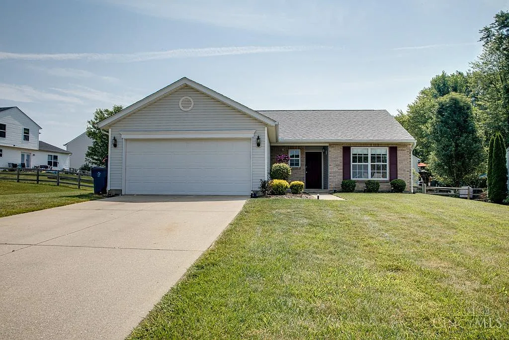 3370 Whispering Trees Dr photo 1