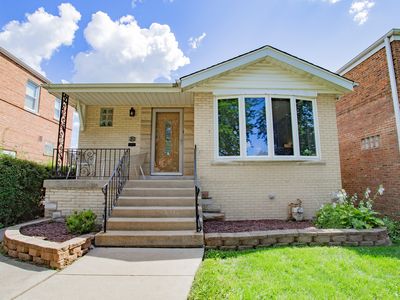 5131 N Newland Ave, Chicago, IL, 60656