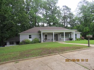 120 Forrest Glen Rd, Columbus, MS 39705