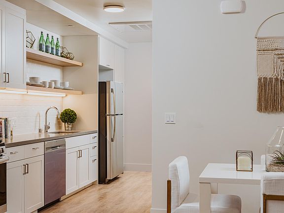 5th image of 112 W Ortega St #307-308