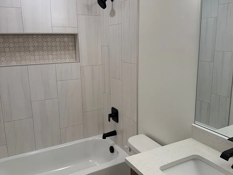 240 Dan St — Photo 9