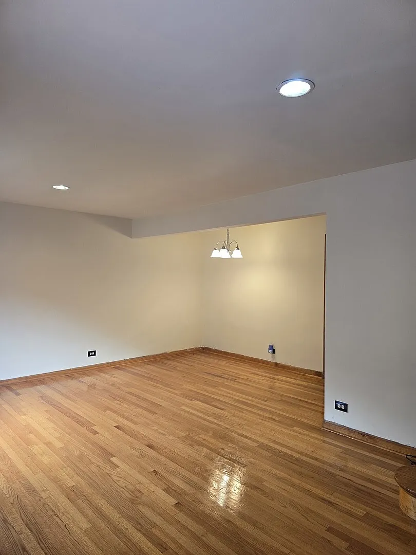 3 bed, $2,800 — Photo 3