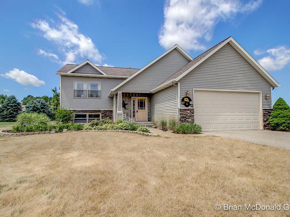 1st image of 3566 Walnut Park Dr