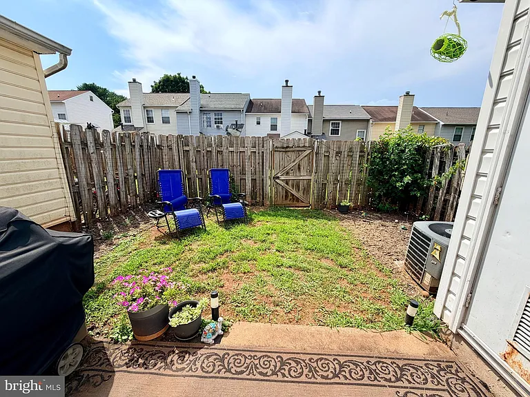 612 Bridlewood Dr — Photo 23
