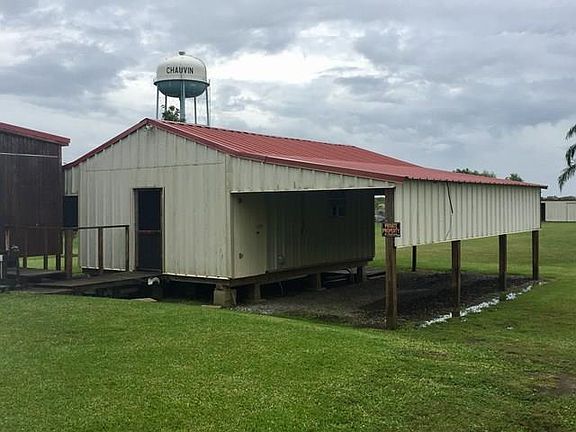 3rd image of 5303 Bayouside Dr