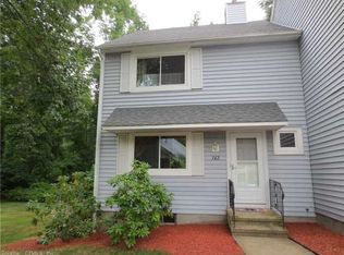 142 Salem Dr, Cromwell, CT 06416