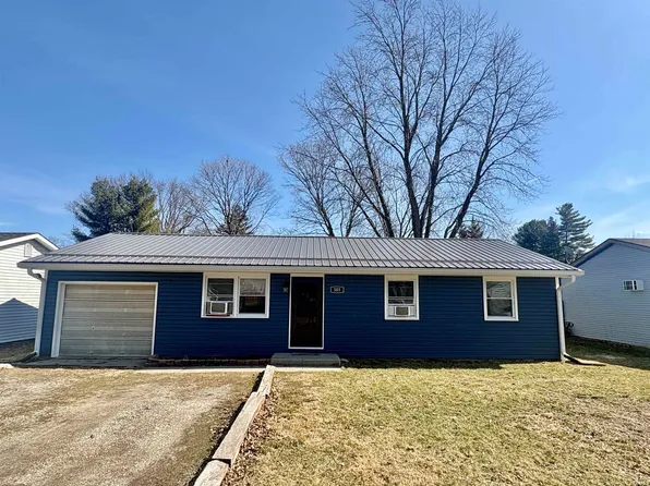 505 N Howard St, Oxford, IN 47971