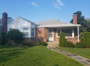 7 Lancaster St, Springfield, MA 01118