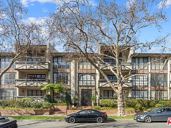 2nd image of 133 S Oakhurst Dr APT 301