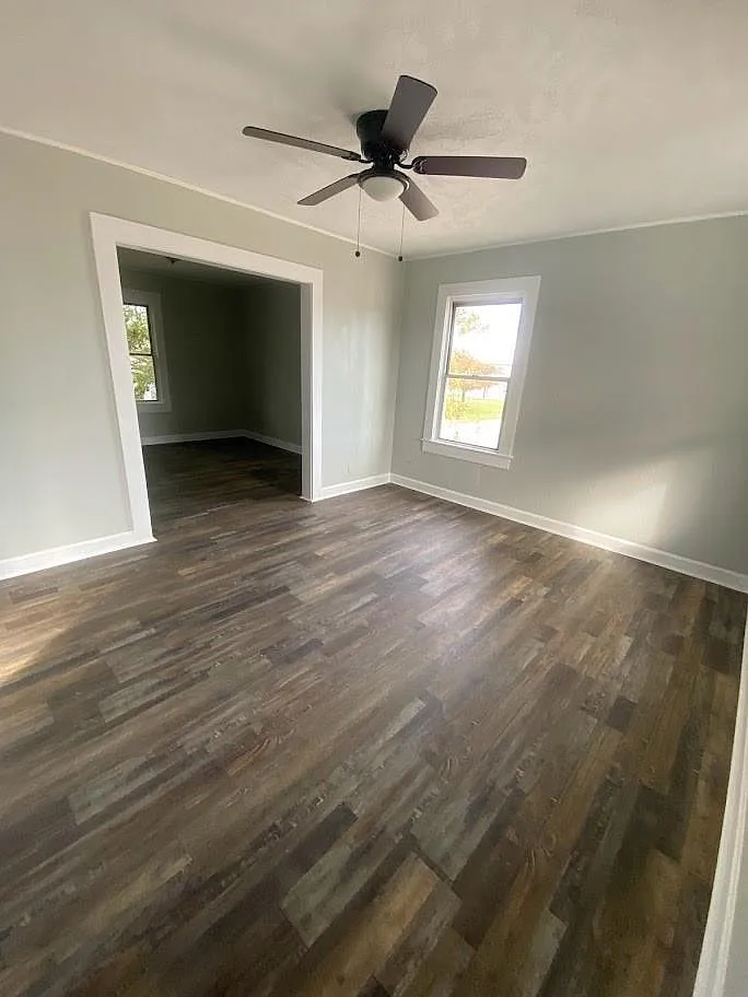 1 bed, 1.0 bath, 1000 sqft, $850 — Photo 2