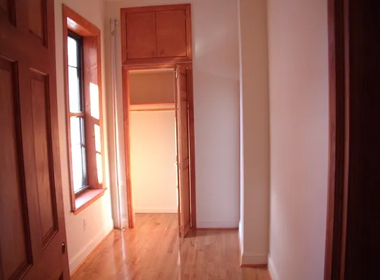 Rented by Warren T Real Estate Corp. | media 18