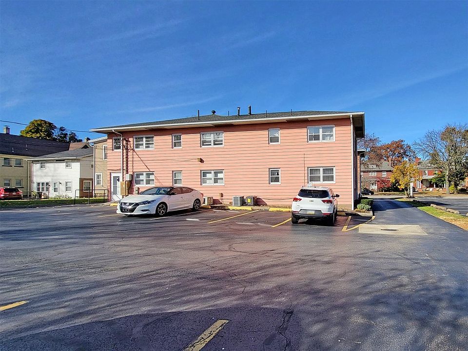 2nd image of 435 W 10th St