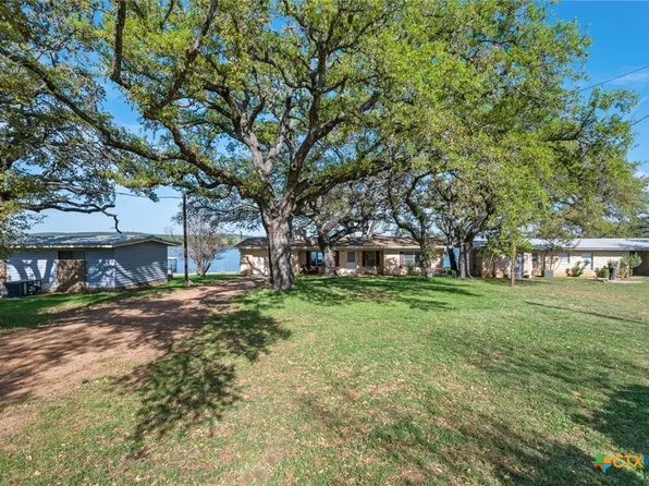 210 Lake Loop, Tow, TX 78672