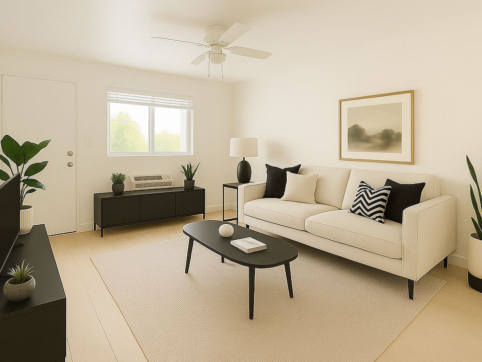 1st image of 710 E St #24