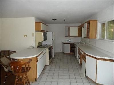 4th image of 13036 S 82nd Ct