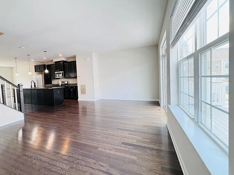 11032 Blackburn Cove Ln — Photo 5
