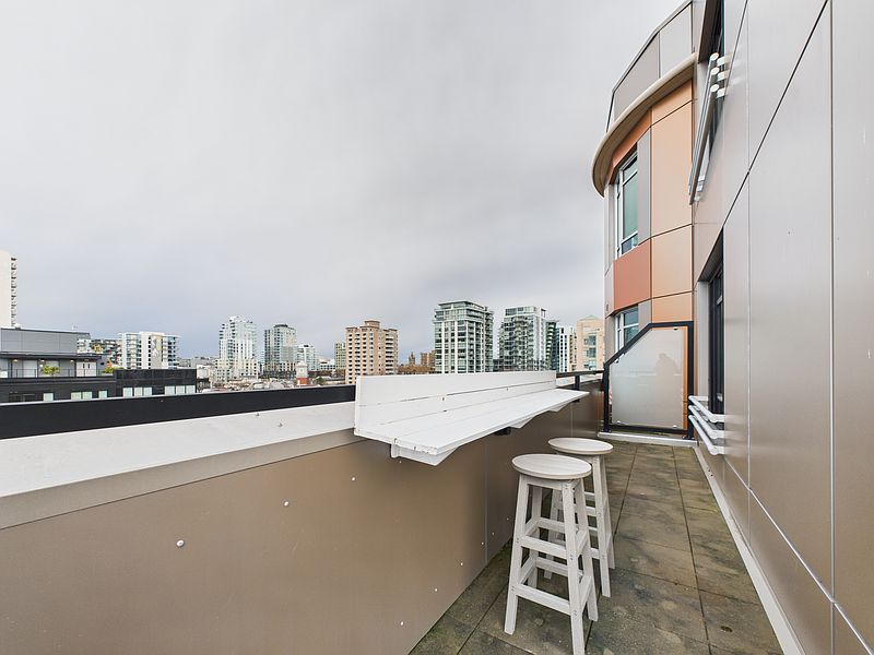 Victoria Apartment for rent - 1 Bedroom — photo 16
