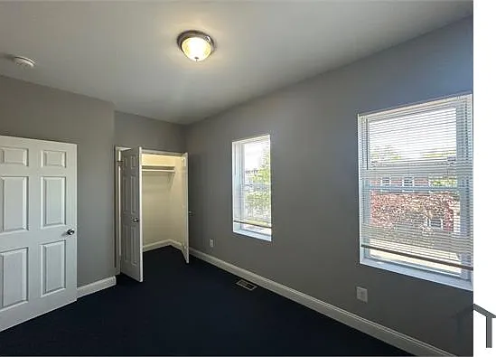 2600 Robb St — Photo 9
