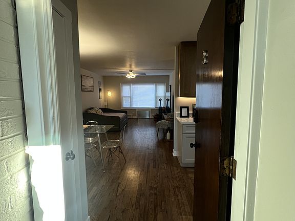 3rd image of 1618 Division St #3