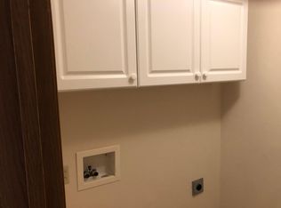 813 Elm St #831-B, Traer, IA 50675