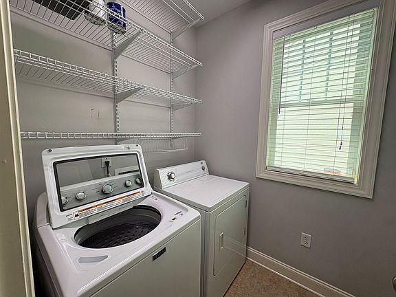 4th image of 210 Anderson St
