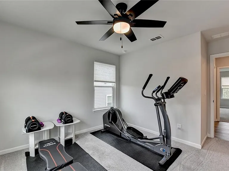 4665 Shipley Ave — Photo 48