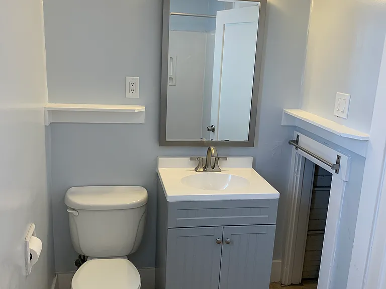 510 Linden Ave #B — Photo 7