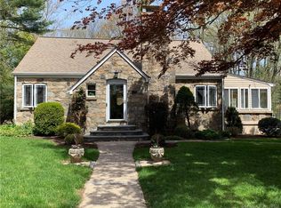 184 Chestnut Hill Rd, Trumbull, CT 06611
