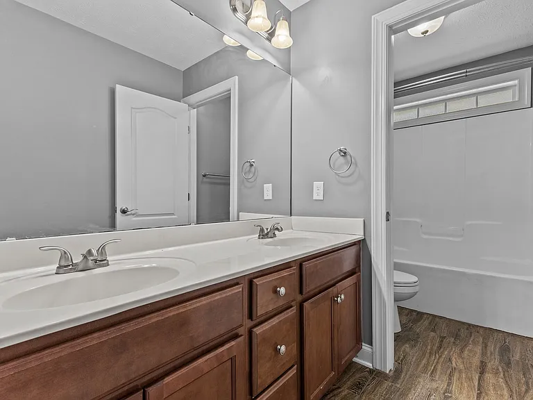 768 Riverbirch Dr — Photo 23