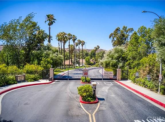 2nd image of 26251 Rainbow Glen Dr #94