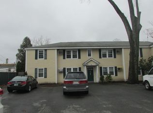 86 Baldwin St #8, Lowell, MA 01851