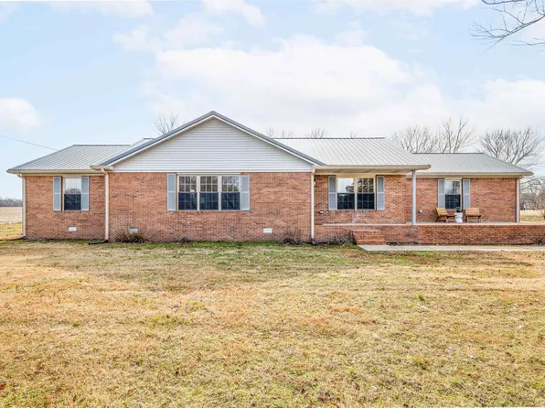 8070 Carneal Rd, West Paducah, KY 42086