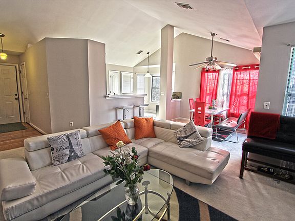 5th image of 5625 Willoughby Newton Dr Unit 25