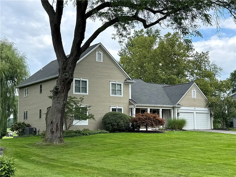 92 N Country Club Dr