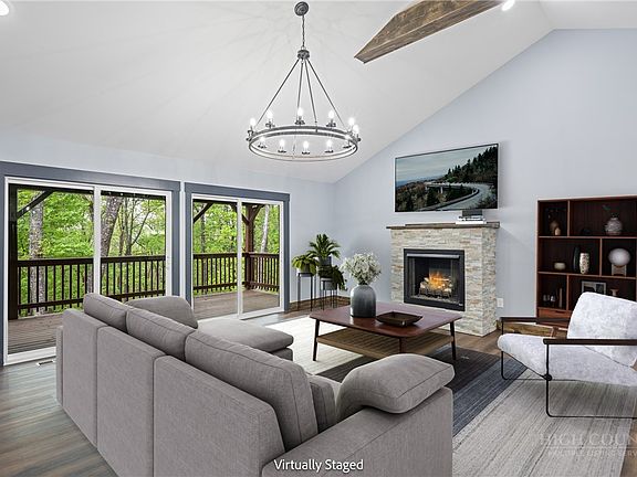 4th image of 115 Pine Burr Drive