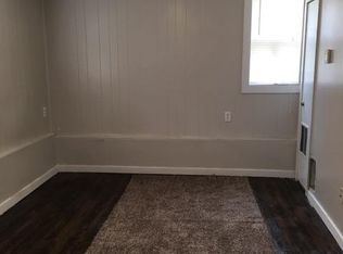 2354 S 29th St APT 5, Omaha, NE 68105