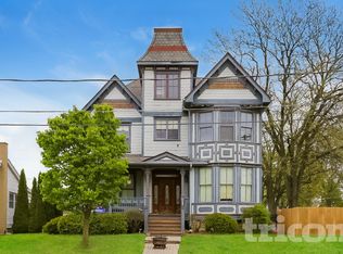 1009 Walter St, Park Ridge, IL 60439